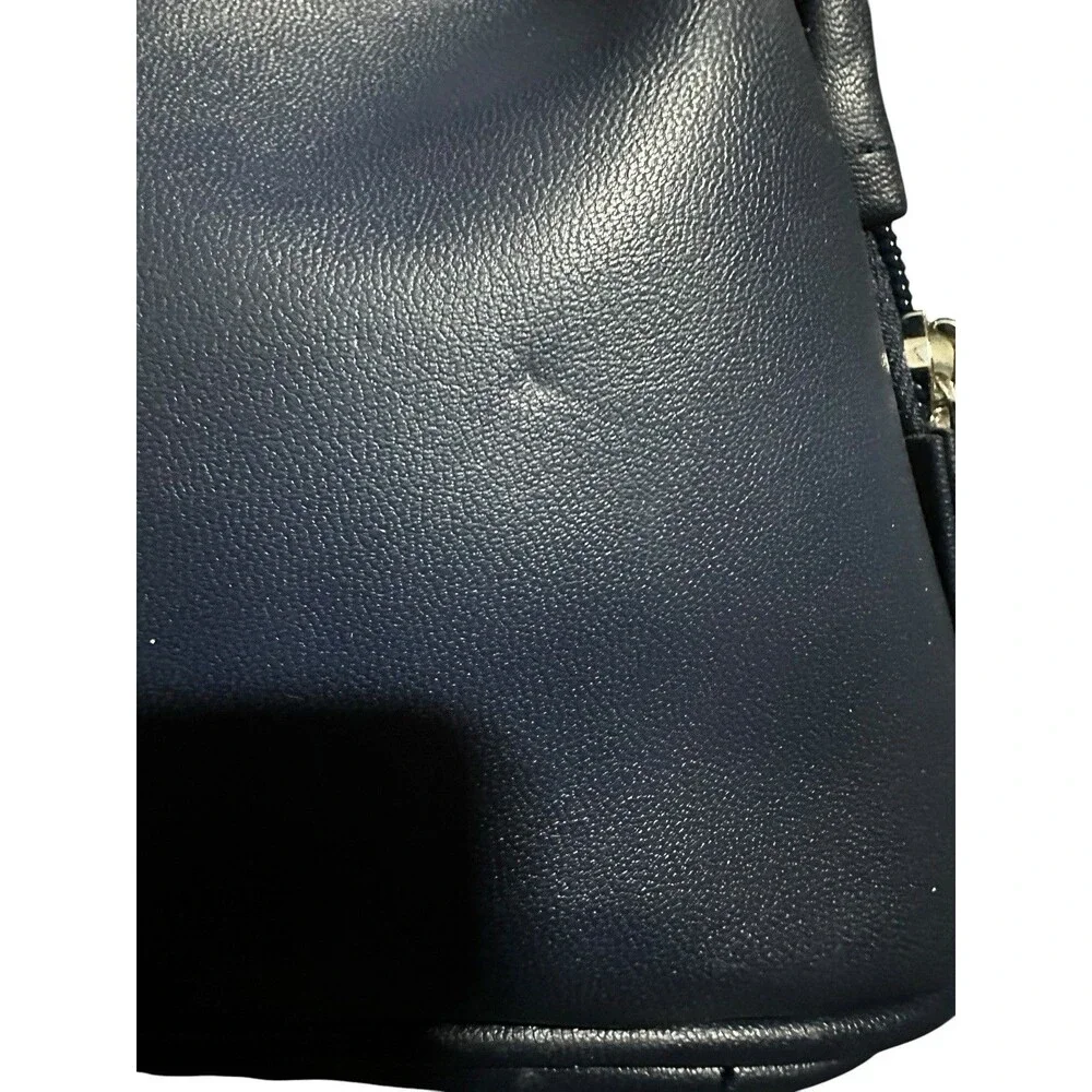 Turkish Airlines Salvatore Ferragamo Business Class Amenity Kit Bag Navy blue